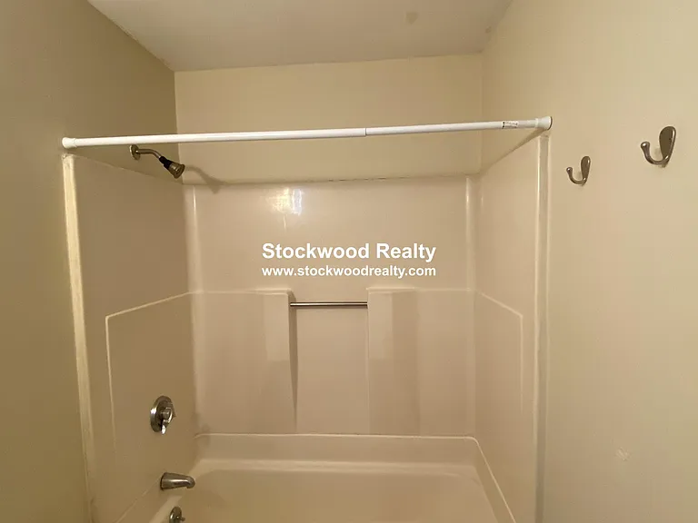 385 Dorchester St #C8 — Photo 21