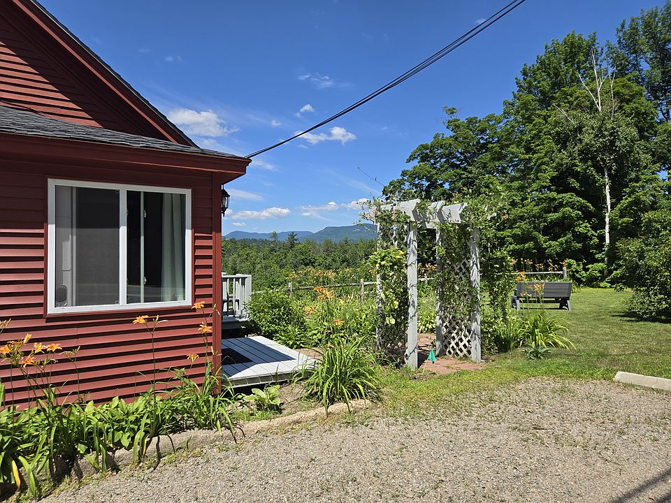 Front entrance with private parking