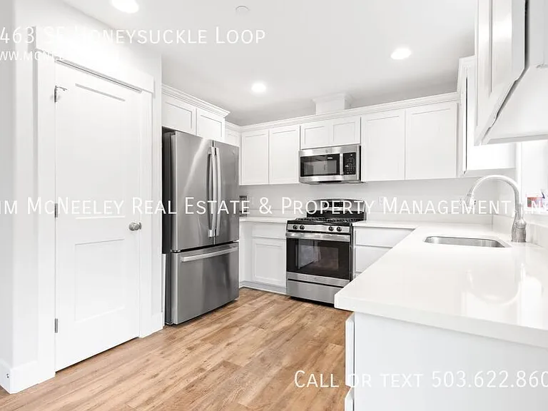 1463 SE Honeysuckle Loop — Photo 5