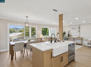 2101 Golden Rain Rd APT 14, Walnut Creek, CA 94595