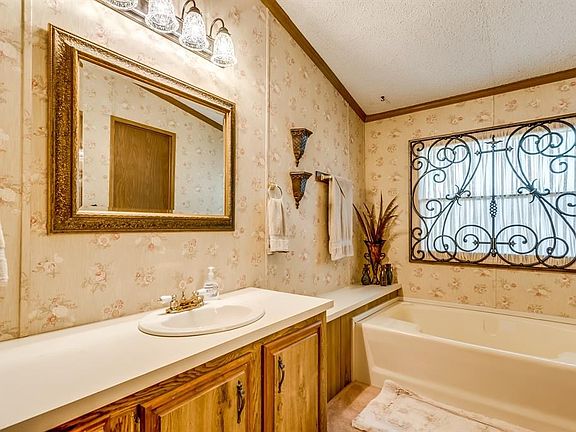 4th image of 278 Kennon Cir