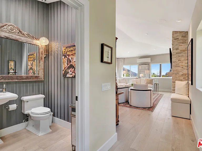 3859 Rambla Pacifico — Photo 23
