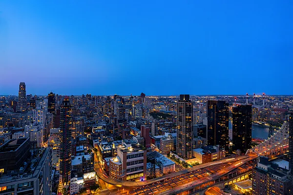 Rented by Douglas Elliman | media 14