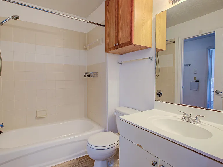 15205 Harbour Vista Cir — Photo 17
