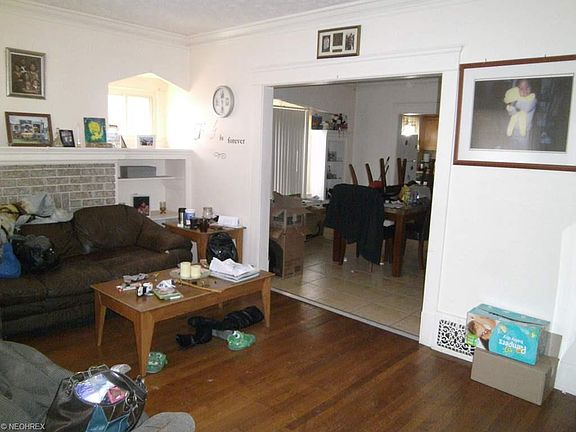 2nd image of 1642 Cohassett Ave