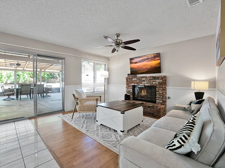 12675 Elmhurst Dr — Photo 6