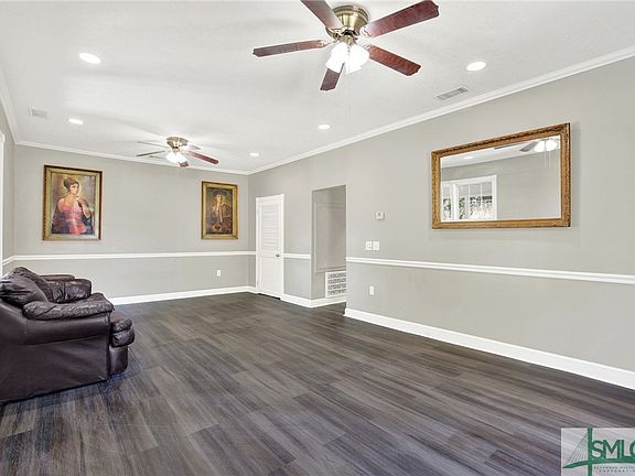 5th image of 119 Aberfeldy Street