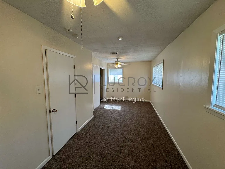3203 Harle St — Photo 11