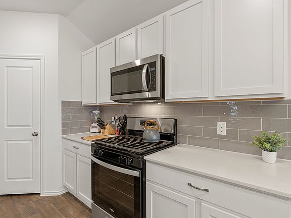 3rd image of 210 Punta Cana St