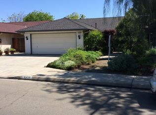 3320 N Barcus Ave, Fresno, CA