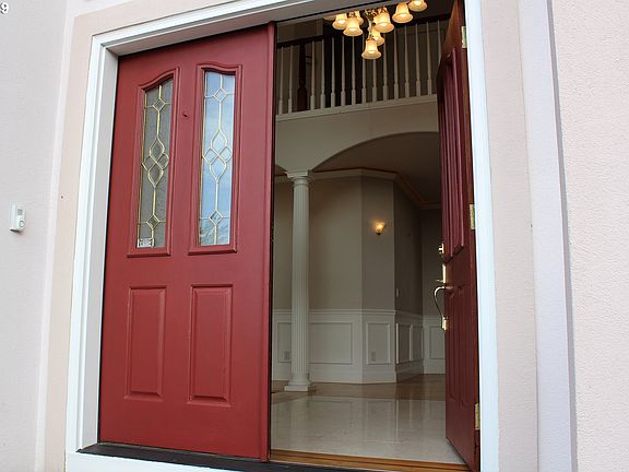 2nd image of 15512 SE 40th Cir