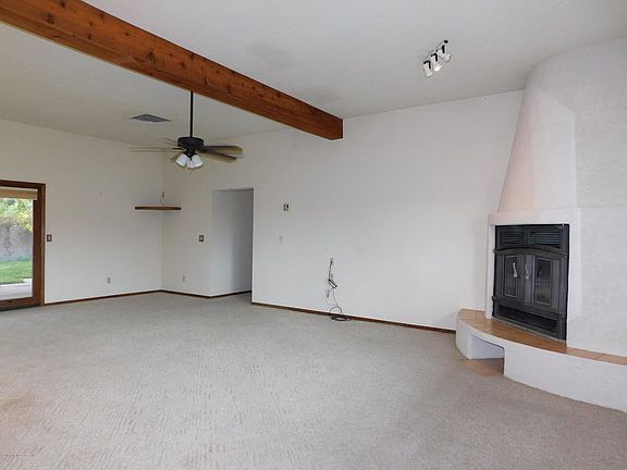 4th image of 5705 Greenwood Dr