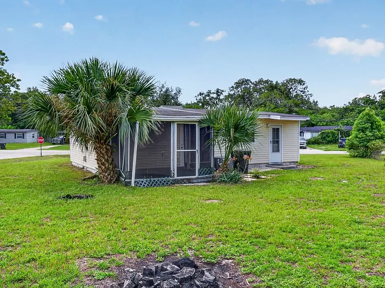 255 Woodside Dr — Photo 24