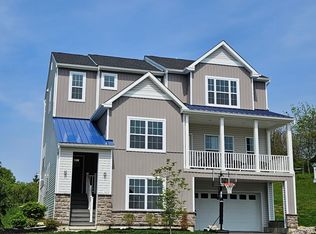 5020 Bellflower Dr, Schnecksville, PA 18078