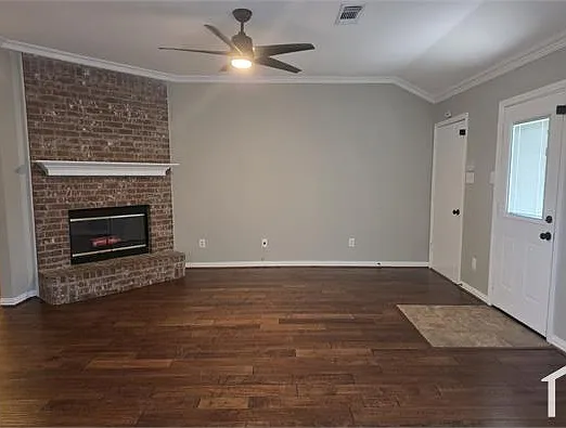 440 Sugar Mill Rd — Photo 3