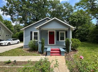 506 N Hill St, Dallas, NC 28034