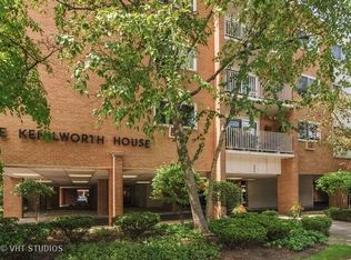 203 N Kenilworth Ave APT 3L, Oak Park, IL 60302
