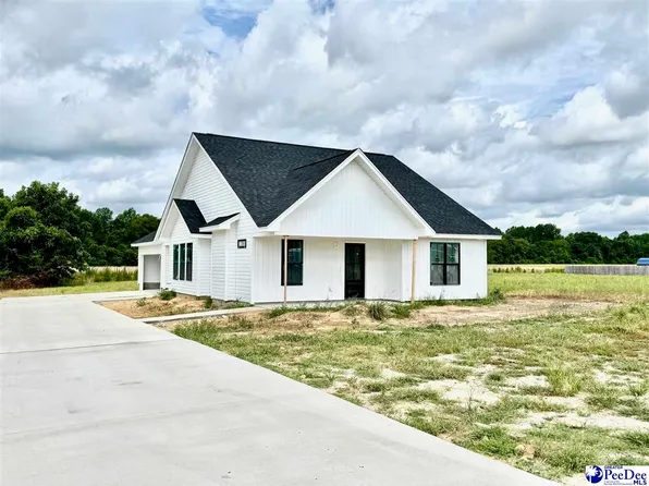 945 Brickhouse Rd, Florence, SC 29506