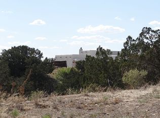 33 Yerba Buena, Cerrillos, NM 87010