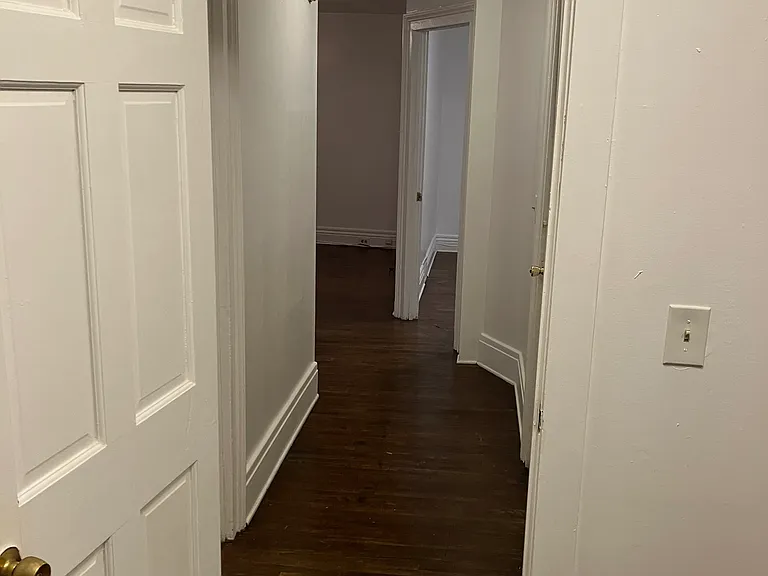 39 Plymouth Ave #3 — Photo 17