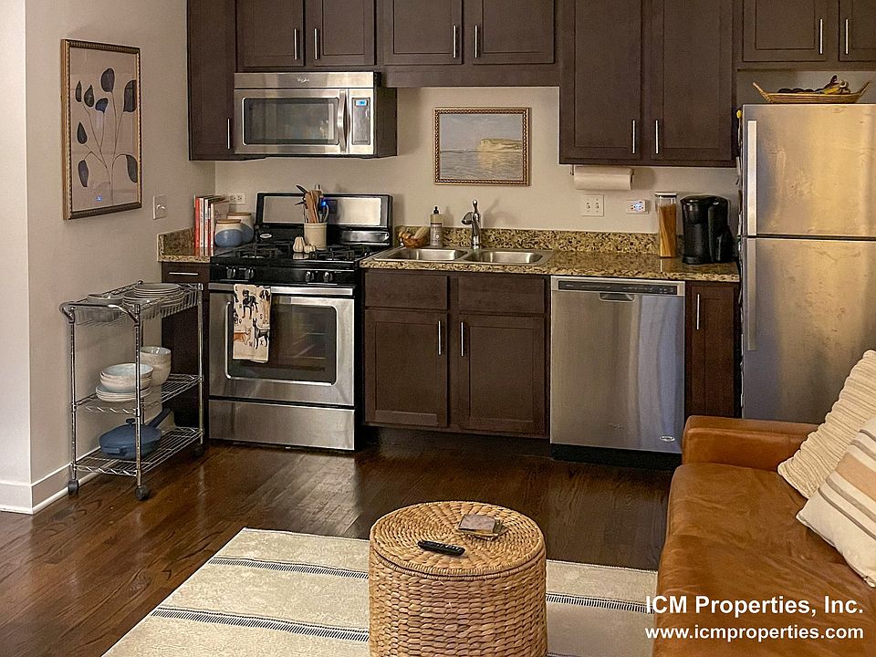 1st image of 1912B01 N Lincoln Ave #B01