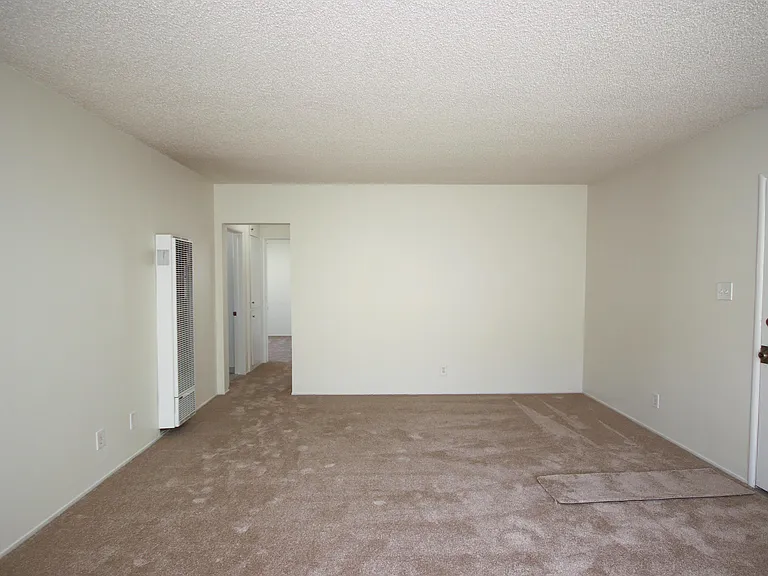 205 E Commonwealth Ave #D — Photo 11