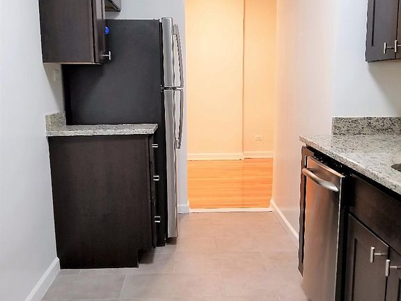 3rd image of 3415 Parsons Blvd APT 6FF