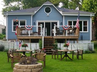 25059 W Forest Dr, Lake Villa, IL 60046