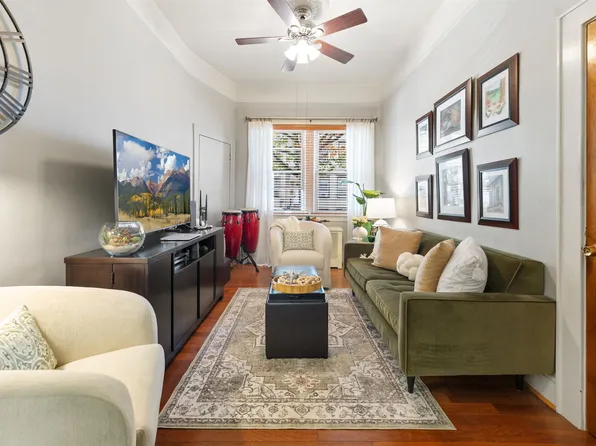 226 Brunswick Street image 4 of 20