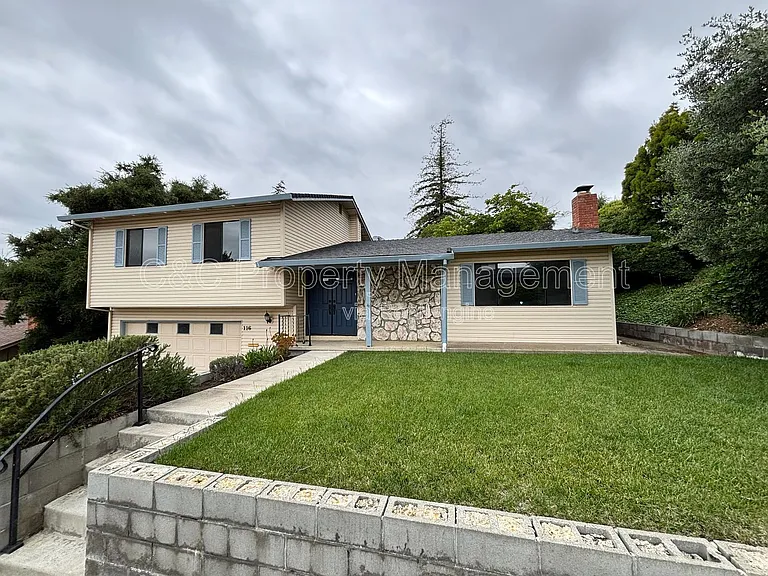 116 Seville St — Photo 8