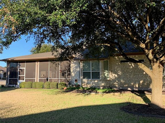 5th image of 100 Kingfisher Dr