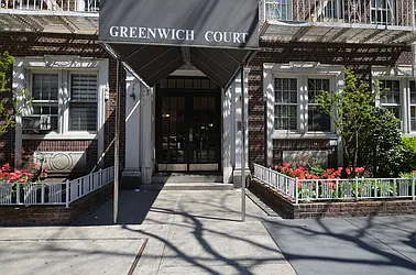 Rented by Manhattan Realty Group