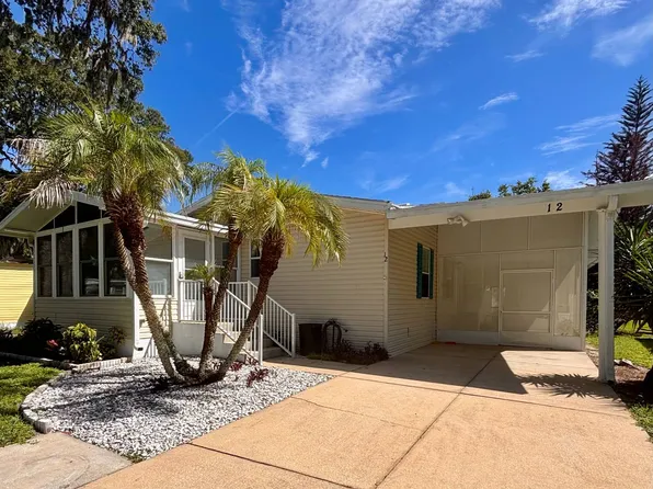 12 Coachmans Ct, Daytona Beach, FL 32119
