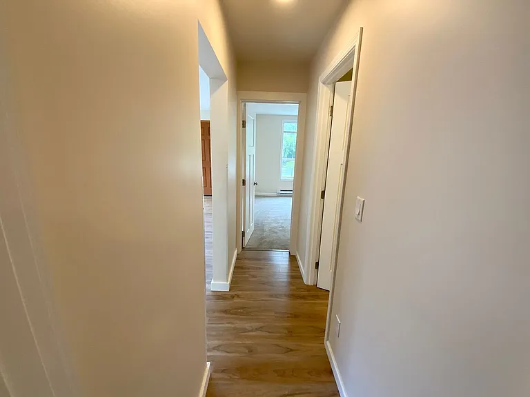 SEA 3827 Wetmore — Photo 35