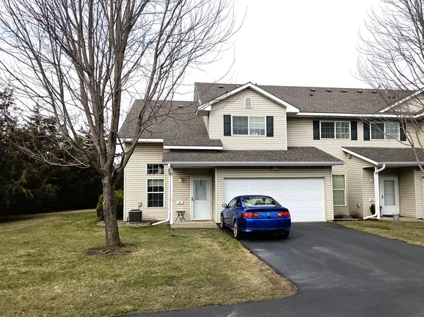 24 Bridgewater Trl, Hudson, WI 54016