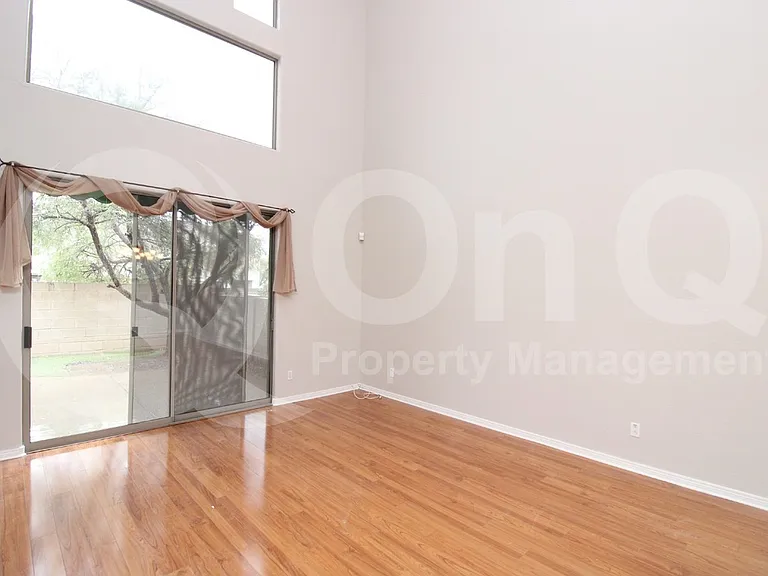 15240 N Clubgate Dr #109 — Photo 5