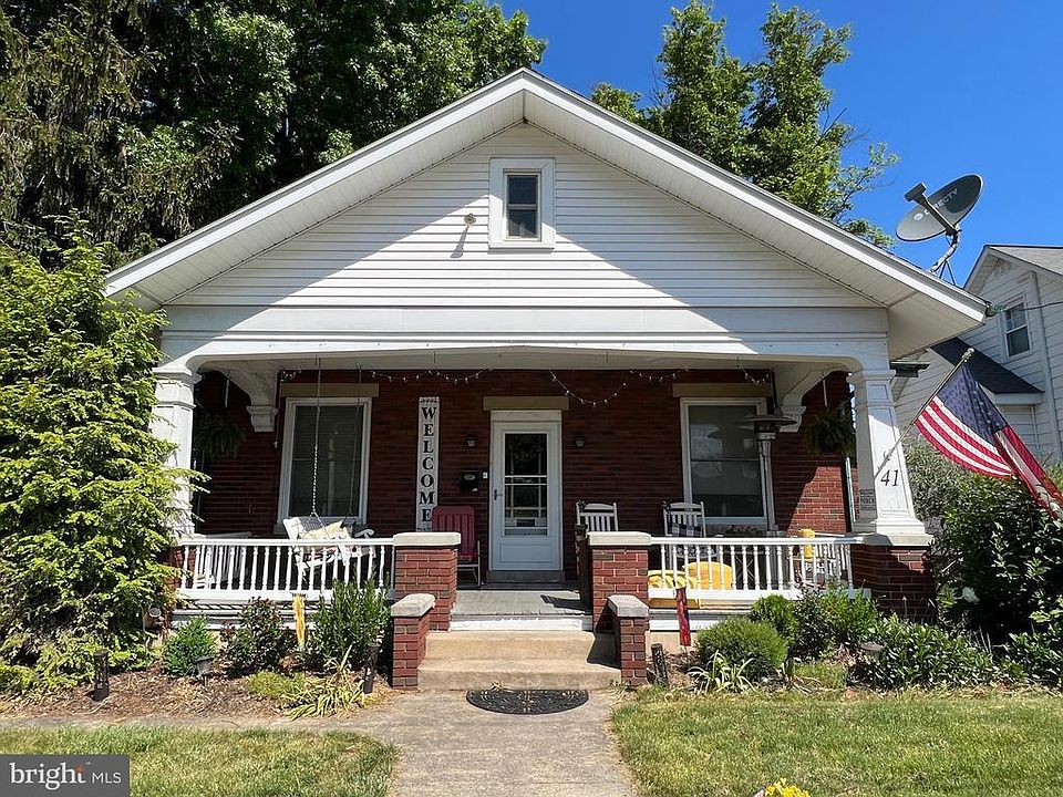 1st image of 41 W Cherry St