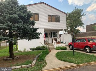 2922 High Ave, Bensalem, PA 19020