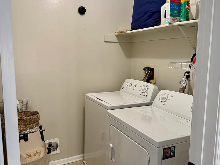 103 Kentshire Ct — Photo 17