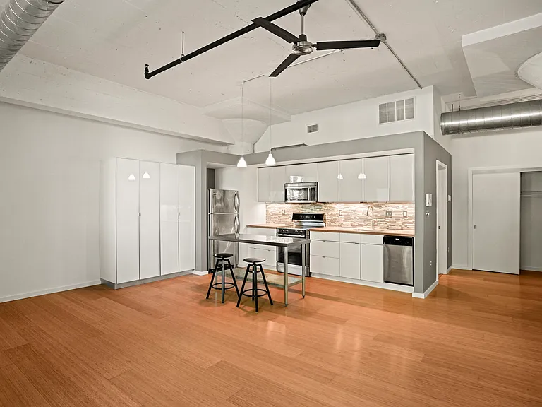 1714 Memphis St #118 — Photo 3