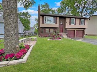 6024 Winterberry Dr, Galloway, OH 43119
