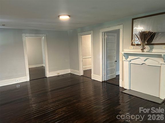 5th image of 316 W Arch St