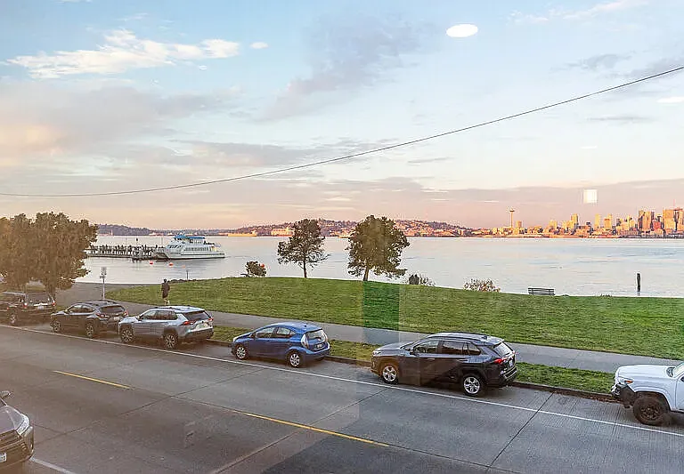 1709 Harbor Ave SW #402 — Photo 18