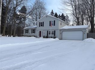 1095 Everwild Vw, Webster, NY 14580