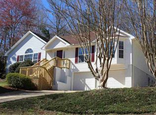 1503 Iroquois Dr, Seneca, SC 29672