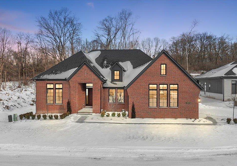 1st image of 30797 Franklin Hills Ct #6