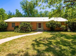 1402 Magnolia St, Brownwood, TX 76801