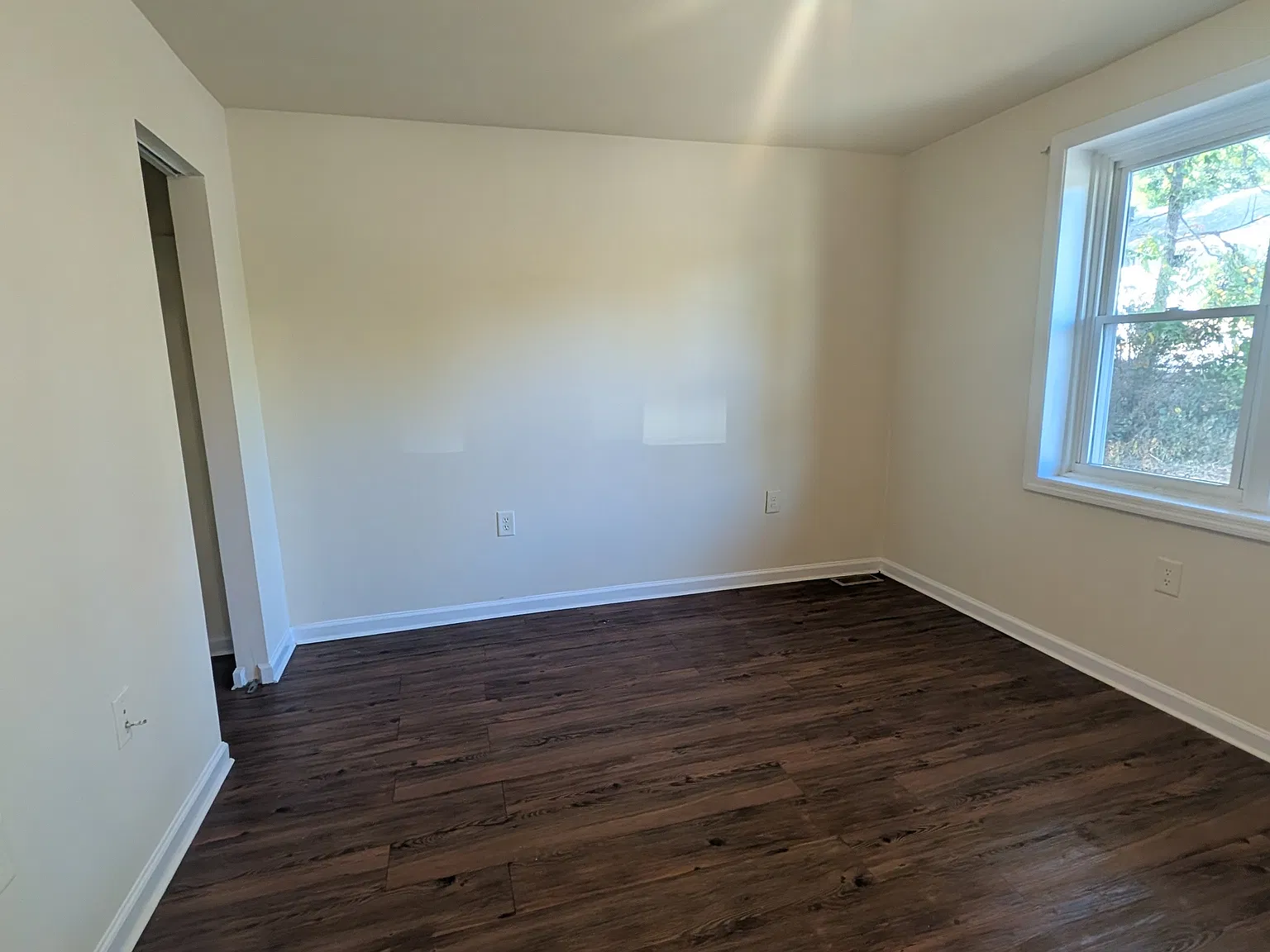 609 West 9th Street - 609 — Photo 3