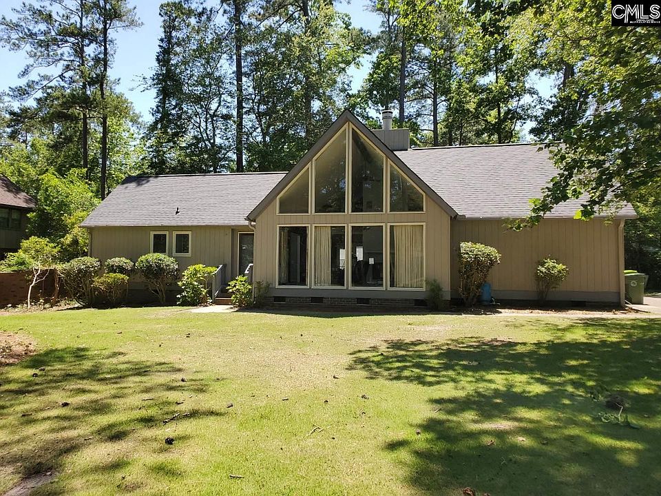 1st image of 305 Maingate Dr