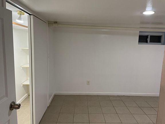 3rd image of 30 Underhill Ave